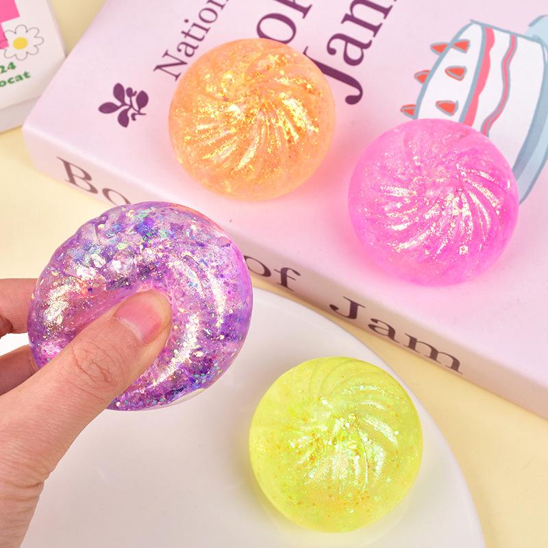 لعبة الضغط على شكل زلابية لامع - مراجعة Kids Toys Dumplings وسعره