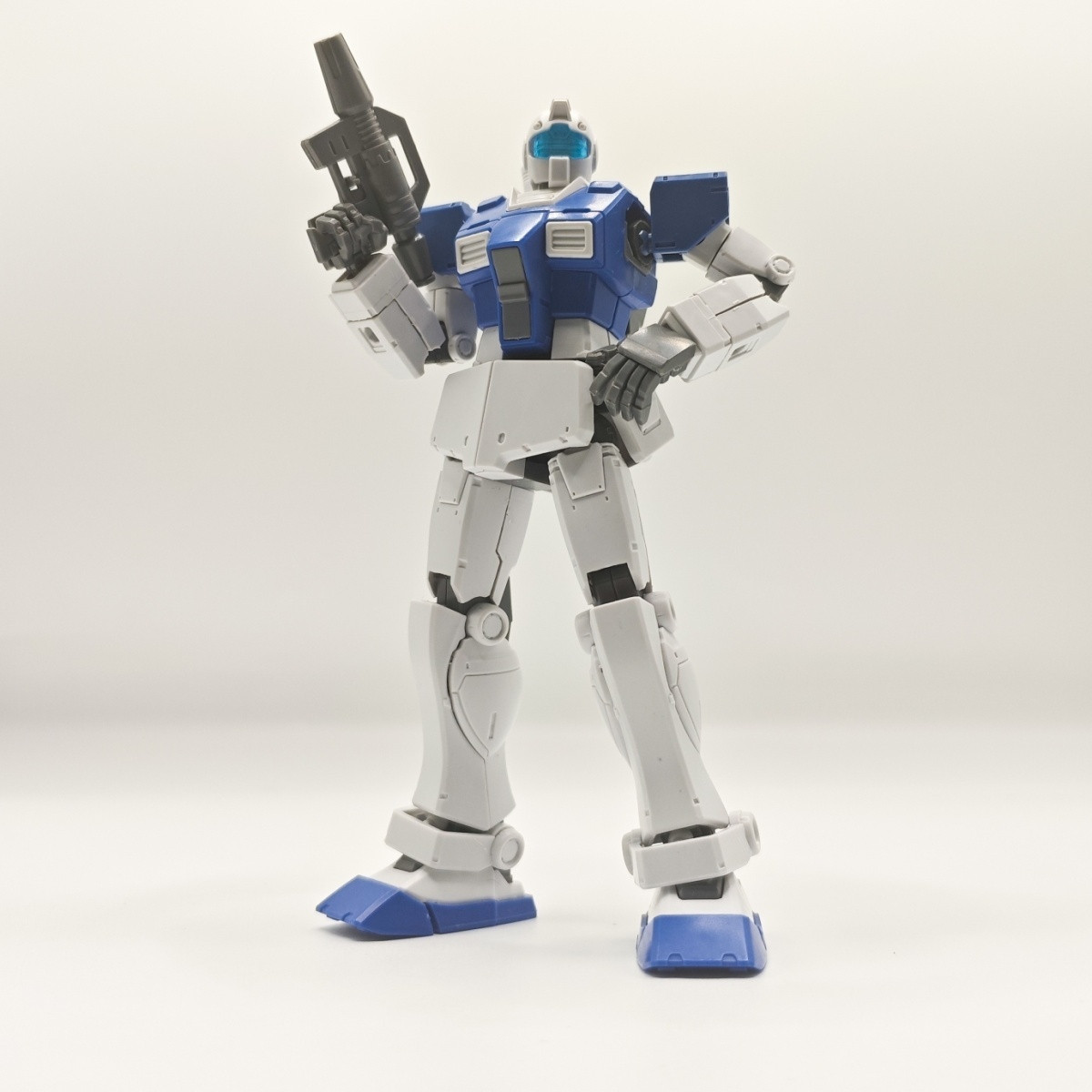 نموذج JIJI HG 1/144 RGM-79 واي - مراجعة Kids Toys Jiji وسعره