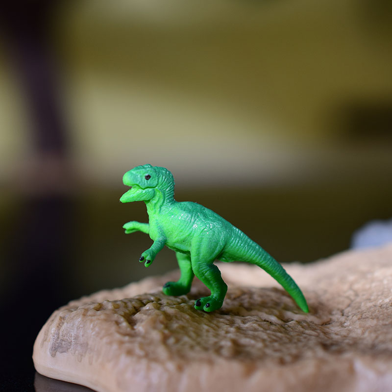 مجسم صغير أسطورة التنين الحيوا - مراجعة Dinosaur Figurine Set وسعره