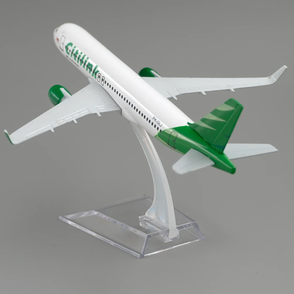 1/400 طائرات اندونيسيا Citilin - مراجعة Kids Toys Indonesia وسعره