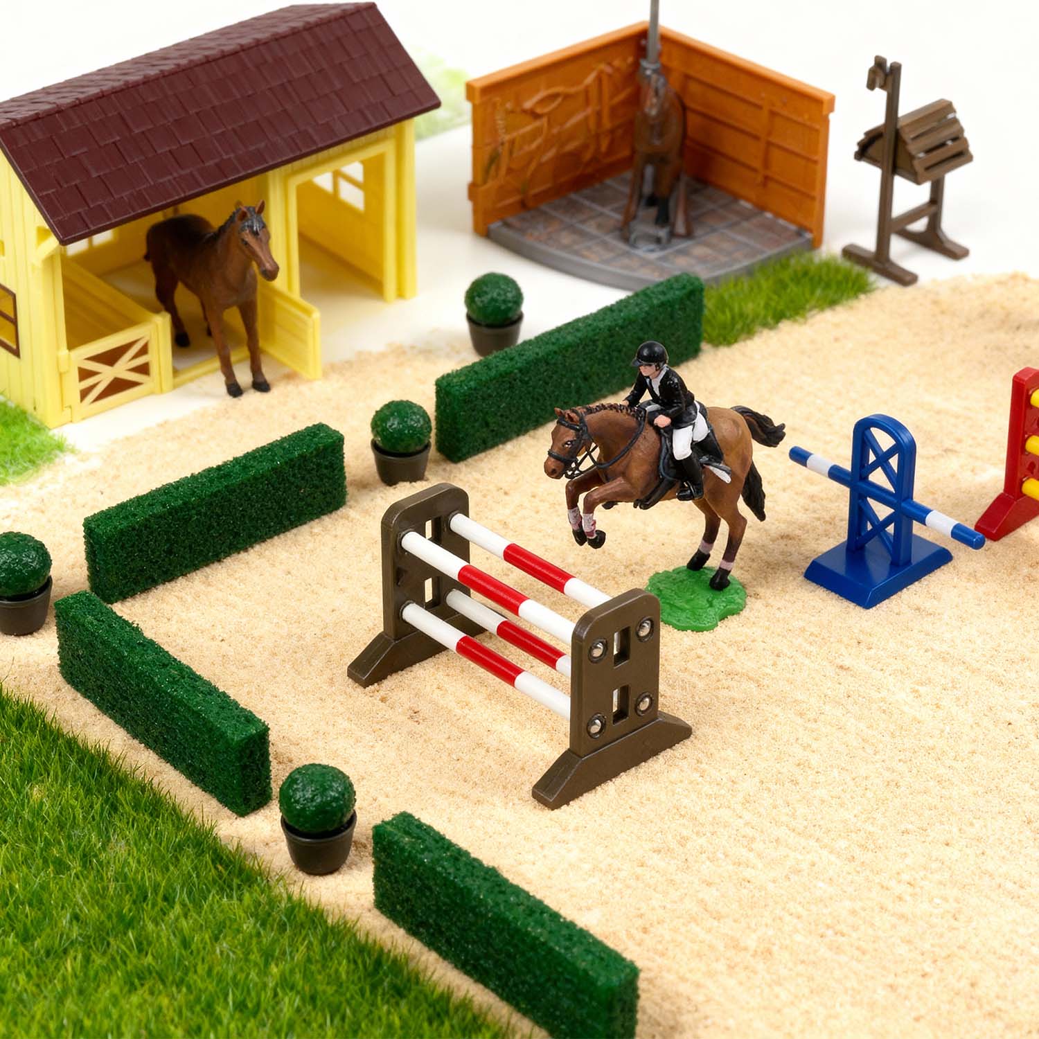 مجموعة لعب محاكاة إسطبل الخيل  - مراجعة Kids Toys Horse وسعره